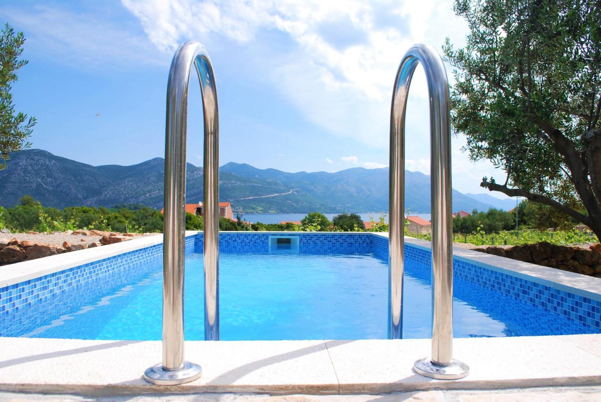 Semesterbostad Vineyard House & Olive Grove House *