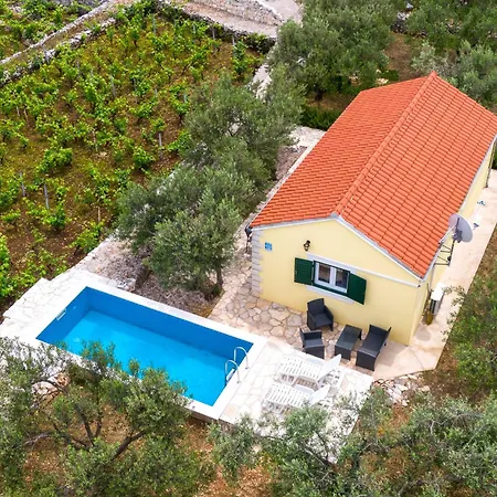 Vineyard House & Olive Grove House Villa Racisce Exterior photo