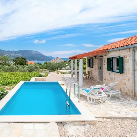 Vineyard House & Olive Grove House Villa Racisce Exterior photo